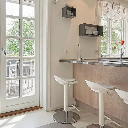 Ferienhaus 8 Person In Neksø