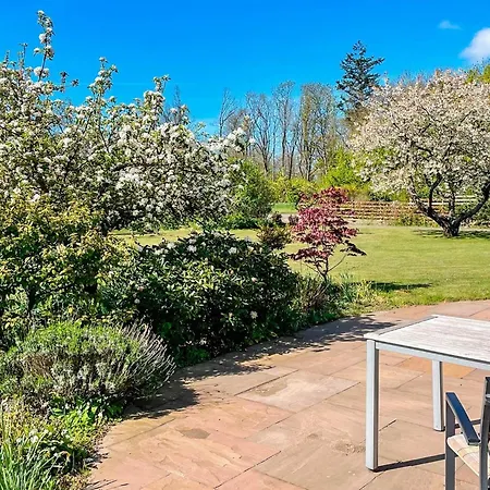 8 Person In Dom wakacyjny Nexø