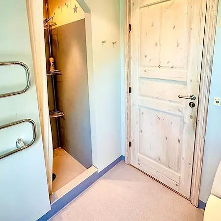 8 Person In Dom wakacyjny