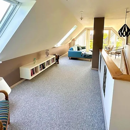 4 Star In * Neksø